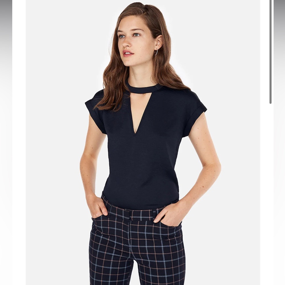 NEW Express satin choker cutout gramercy tee
